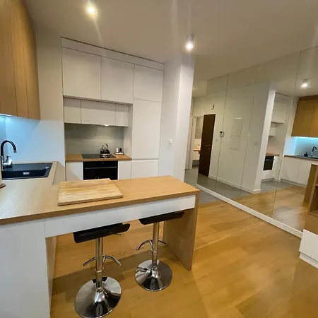 Apartament Gieldowa 4 Business Stock
