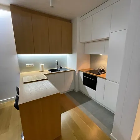 Gieldowa 4 Business Stock Warschau