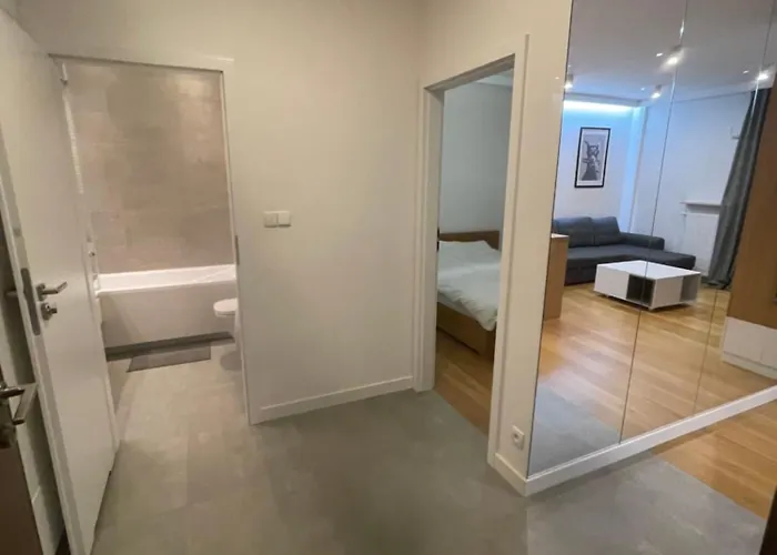 Gieldowa 4 Business Stock Apartment Warsaw