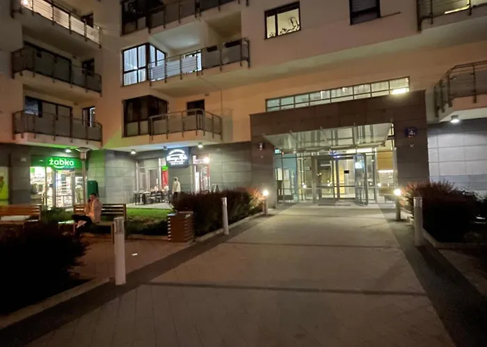 Gieldowa 4 Business Stock Apartment Warsaw