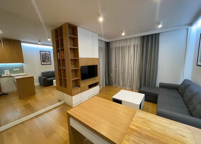 Gieldowa 4 Business Stock * Warsaw