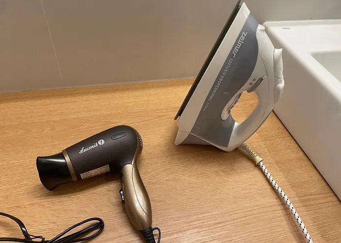 Gieldowa 4 Business Stock Apartment