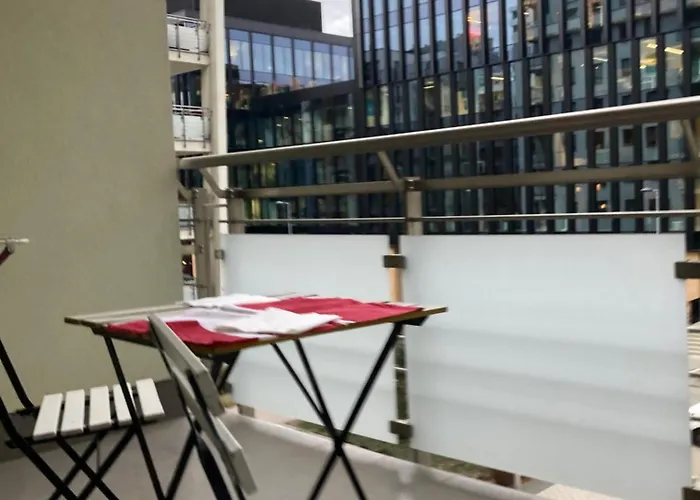 Gieldowa 4 Business Stock * Warsaw